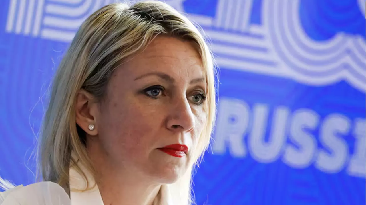 ‘জেলেনস্কিকে প্রহার করা থেকে বিরত থাকা সংযমের অলৌকিক ঘটনা’